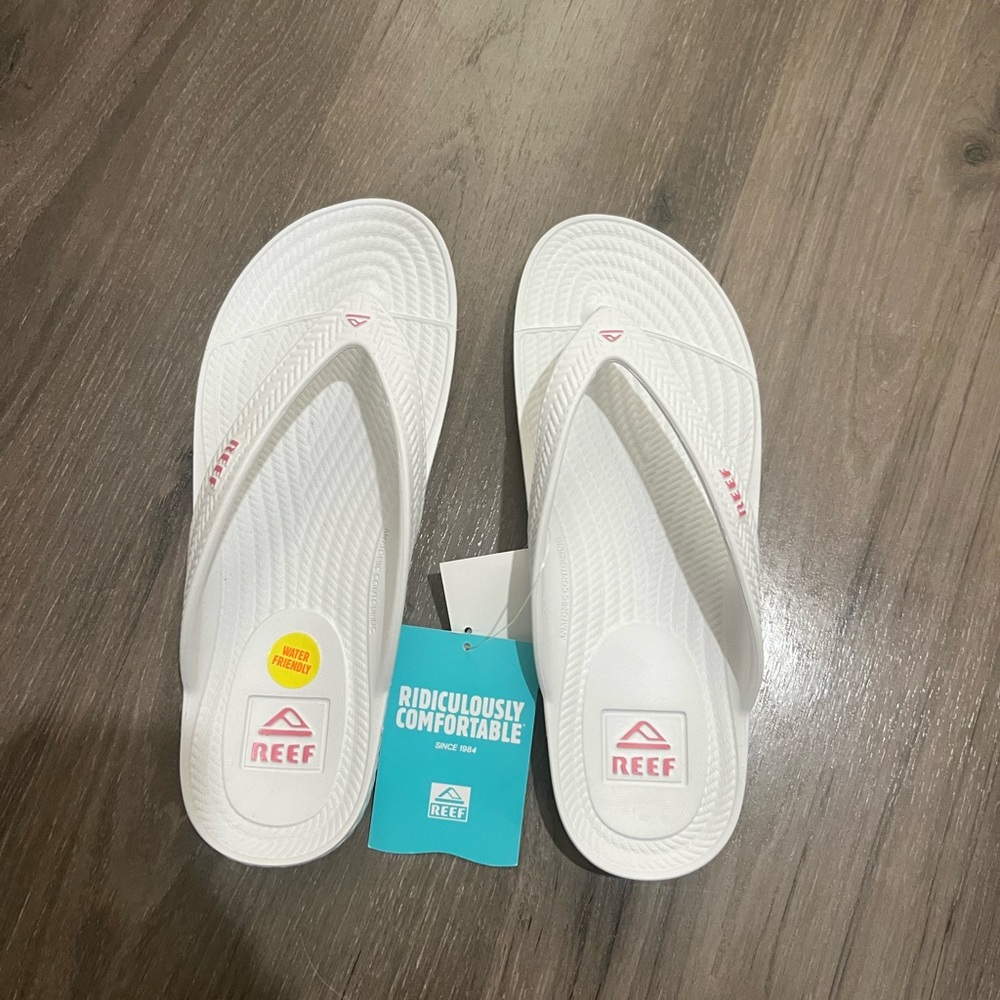 Reef Classic White Sandals